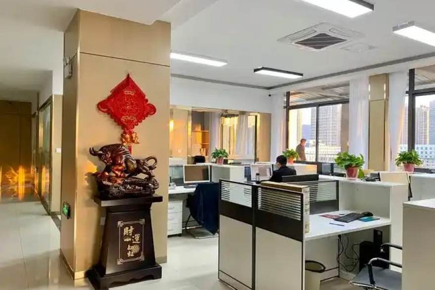 赛程中心里的老球迷：一张时间表如何串起三代人的看球记忆